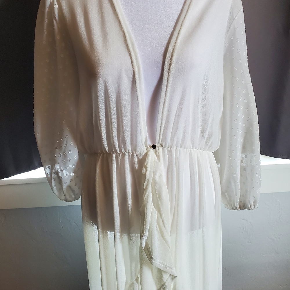 Ember Cream duster or swimsuit cover up with puff sleeves and eyehook closure . - Picture 2 of 4